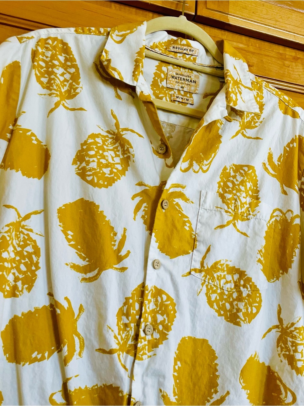 Men’s Quiksilver White & Mustard Pineapple Print Camp Shirt